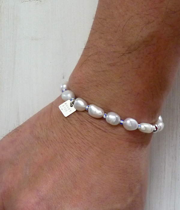 on the sunny side of the street 010-350B item photo16